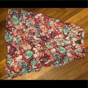 Maternity shirt- Large